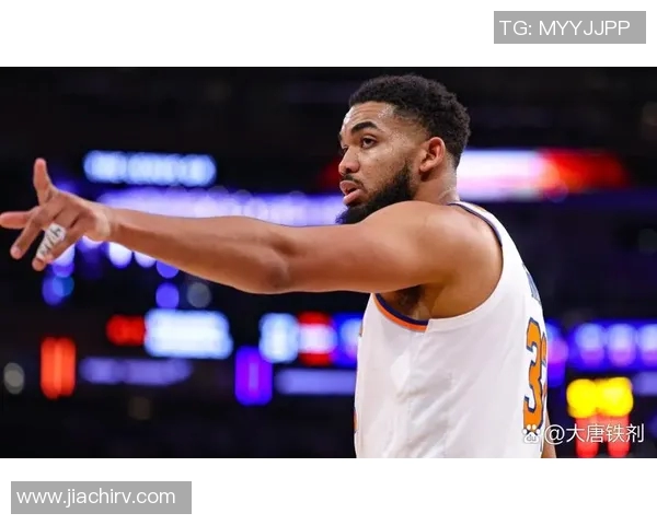 唐斯与蒙克联手发威尼克斯六人得分上双轻取国王 唐斯与蒙克联手发威尼克斯六人得分上双轻取国王